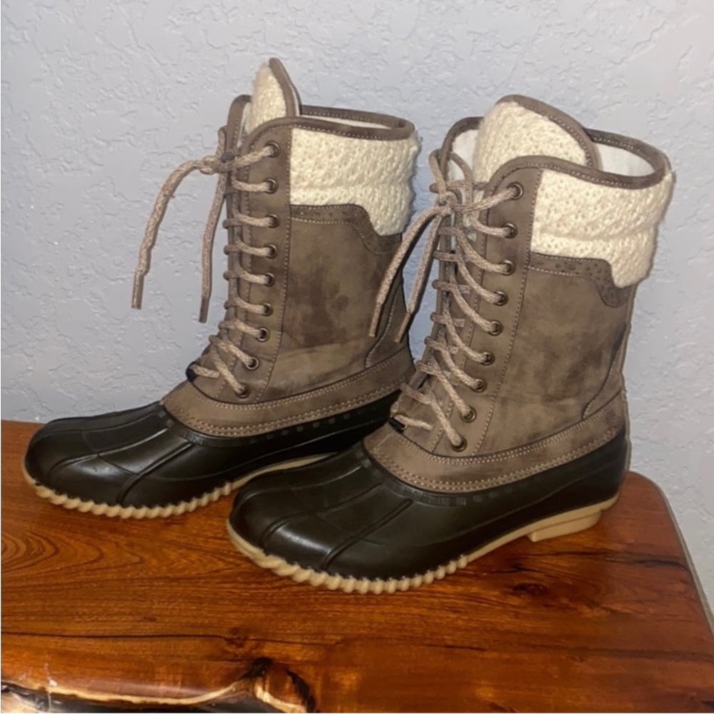 Magellan Sweater Collar High Duck Boots